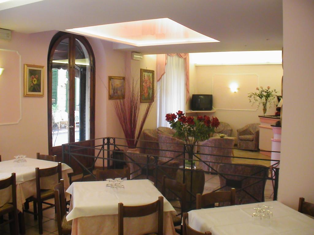 Hotel Venezia Montecatini Terme Exteriér fotografie